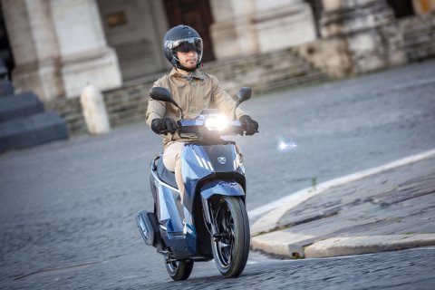 TWEET 125 FL Euro 5 48