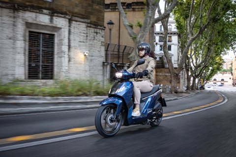 TWEET 125 FL Euro 5 56