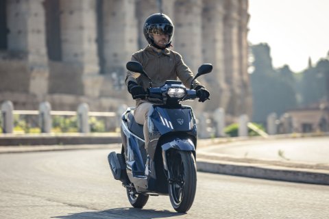 TWEET 125 FL Euro 5 72